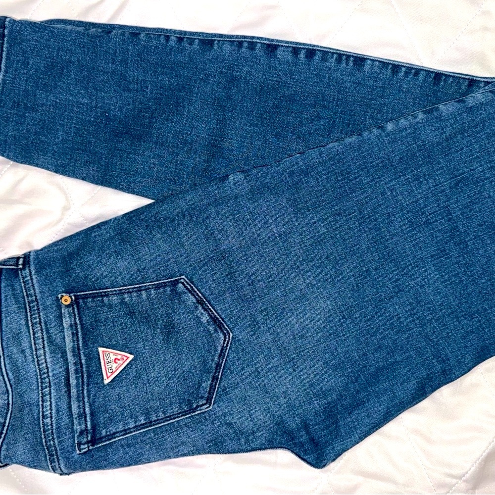 Guess Jeans